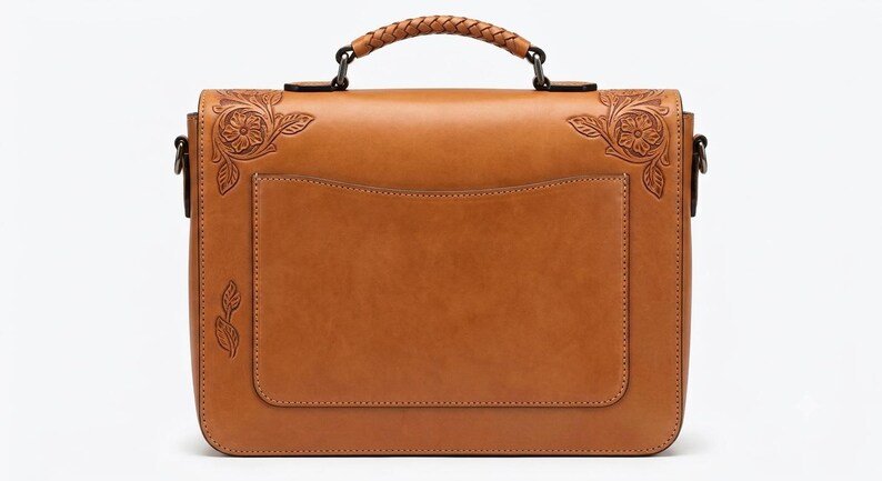 Vintage Leather Laptop Bag – Elegant & Functional Design
